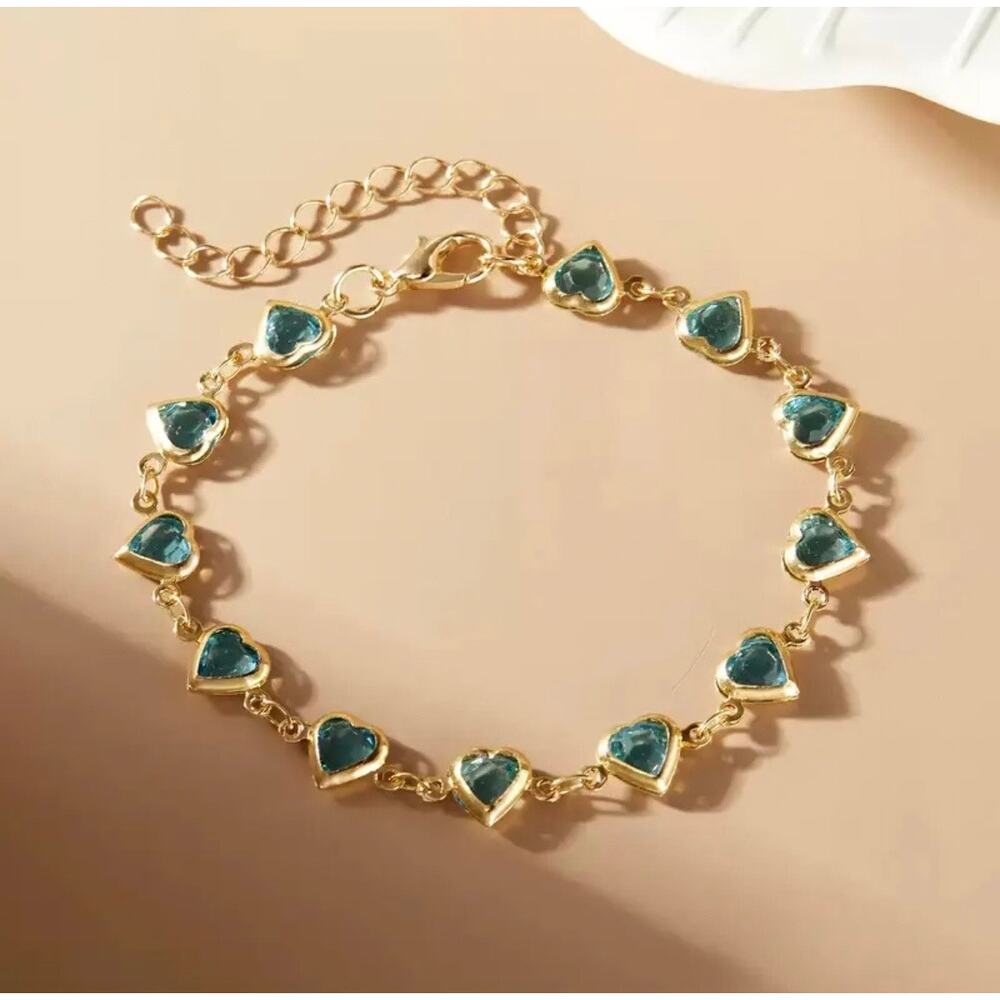 Heart Bead Valentine Bracelet - Coquette Minimalist Style Alloy with Heart Inlay